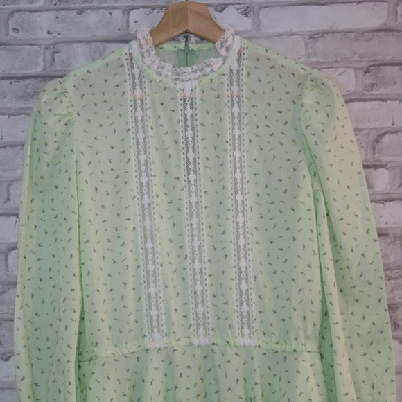 STUNNING Vintage Dress Small Long Sleeve Lace EUC - Picture 2 of 8